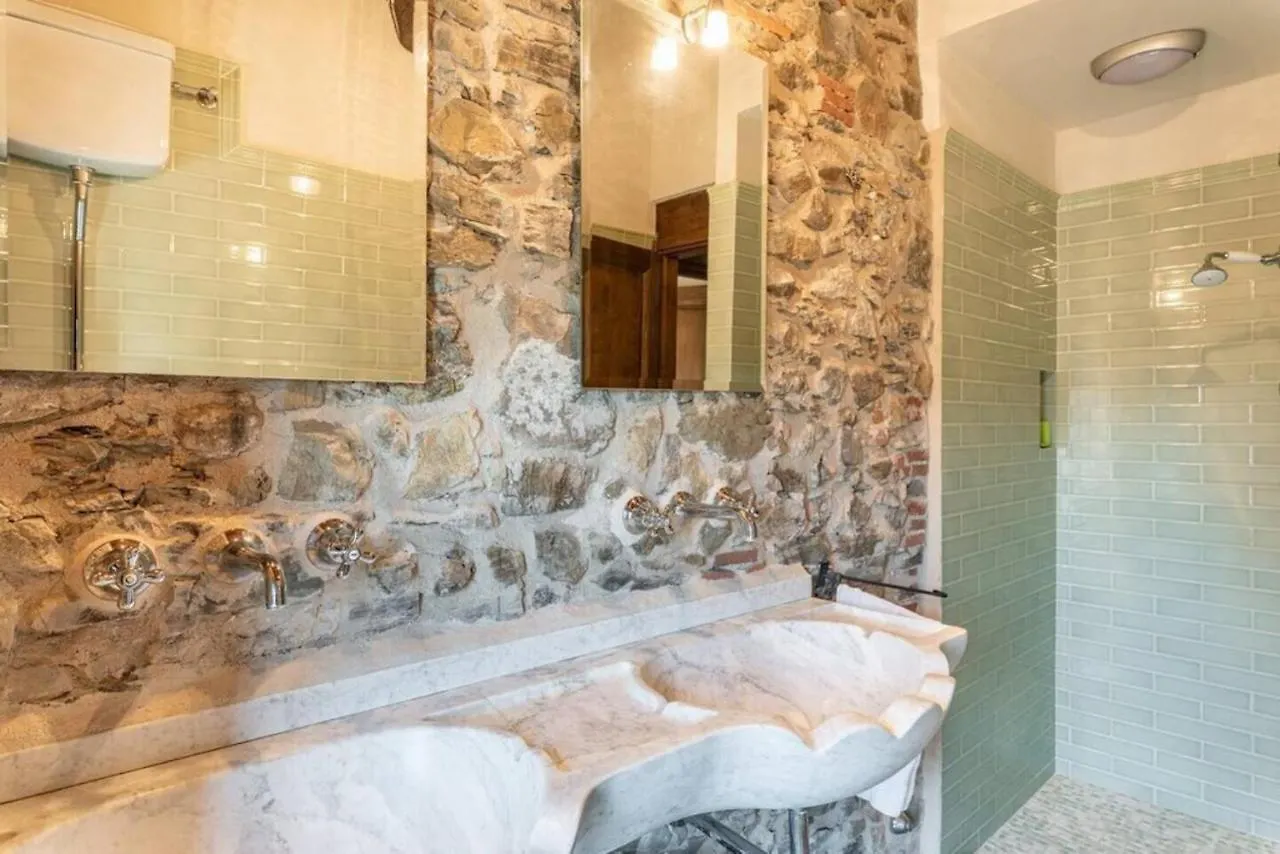 Villa Pera By Nicola Real Estate Corsanico-Bargecchia Italy